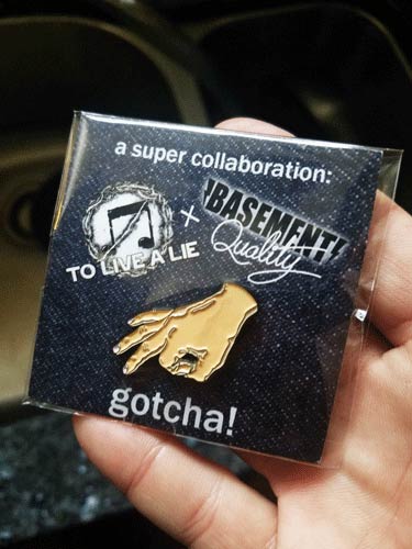 Gotcha Hands Game Enamel Pin (image for) Gotcha Hands Game Enamel Pin