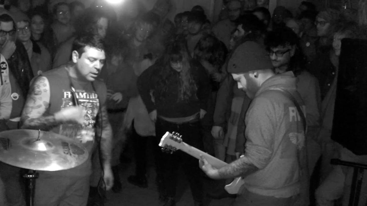 12/8/2018 - Glue Traps & Cold Feet @ The Bunker